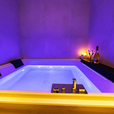 Elite Accommodations & Hydromassage Pool Reggio Calabria Exterior foto